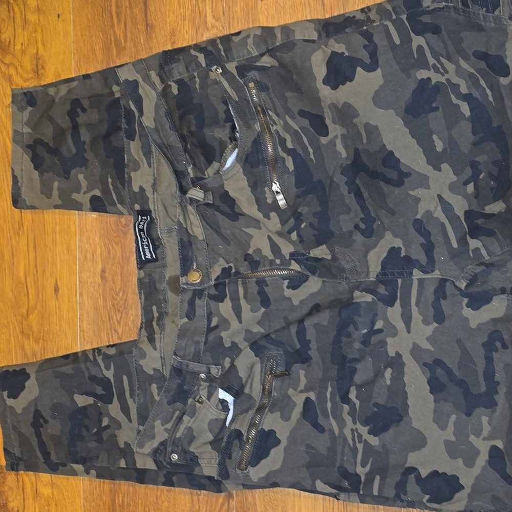 American Bazi Women's Camouflage Pants Size 3x
